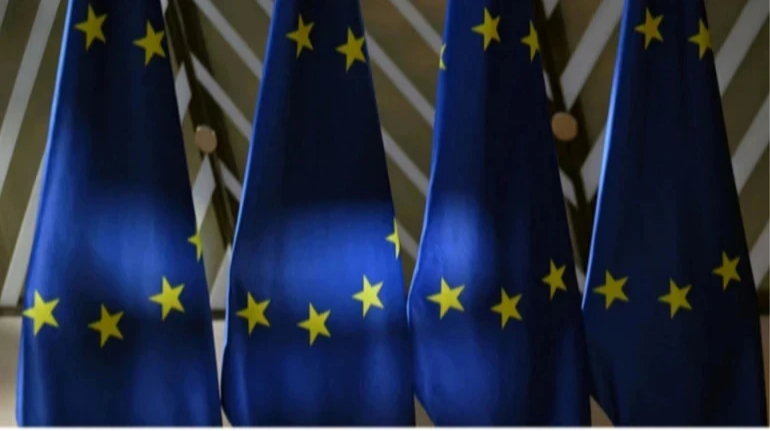 EU urges Trump to maintain sanctions on Russian oil, Reuters says