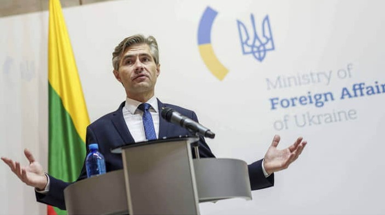 У Литві не виключають, що РФ могла цілитися по їхньому посольству в Києві