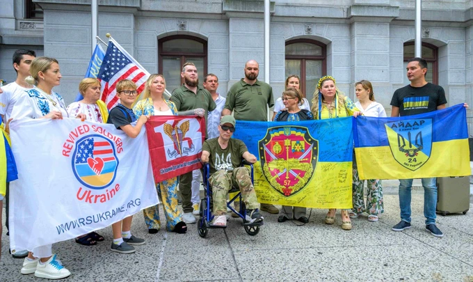 I saw something no one else has ever seen. I saw the inside of an explosion: Stories of Ukrainian soldiers who lost limbs and received prosthetics in the US
