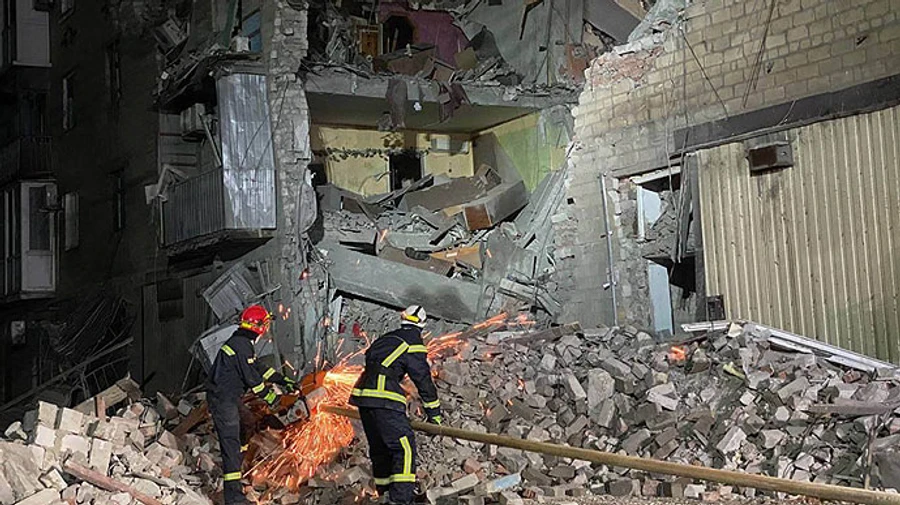 Russian missile attack on Selydove, Donetsk Oblast: at least 2 killed