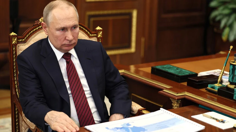 Russian elite no longer believes that Putin will win the war − Bloomberg