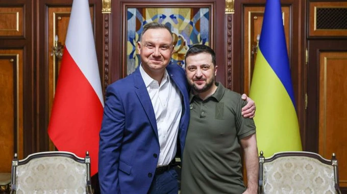 Ukraine will help its Polish brothers by exporting electricity – Zelenskyy