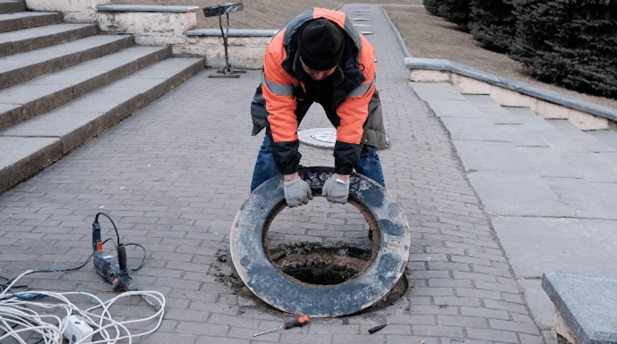 В Чернівцях демонтували зірку співака, який виступив на святі в Москві на підтримку війни