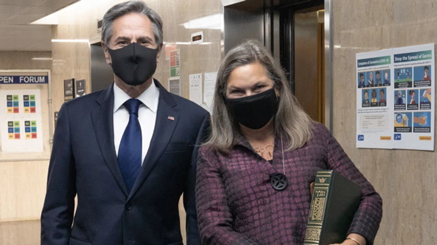 Нуланд прибуде в Україну разом з Блінкеном