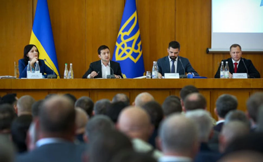 У Зеленского разработали новые критерии для оценки работы ОГА