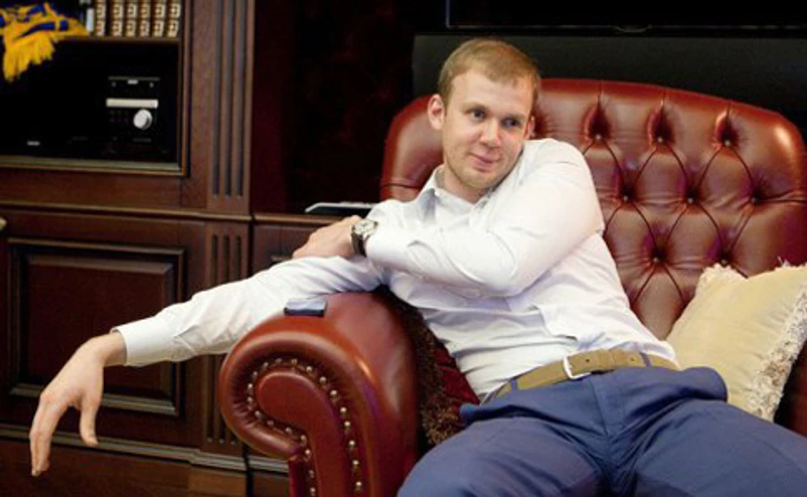 Суд дозволив заочне слідство щодо Курченка