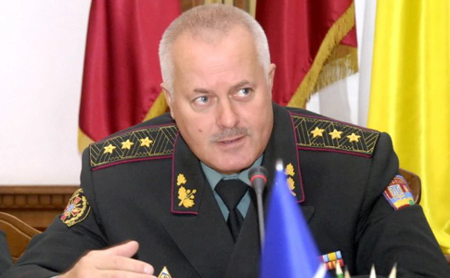 Экс-глава Генштаба рассказал, кто требовал применить армию против Майдана