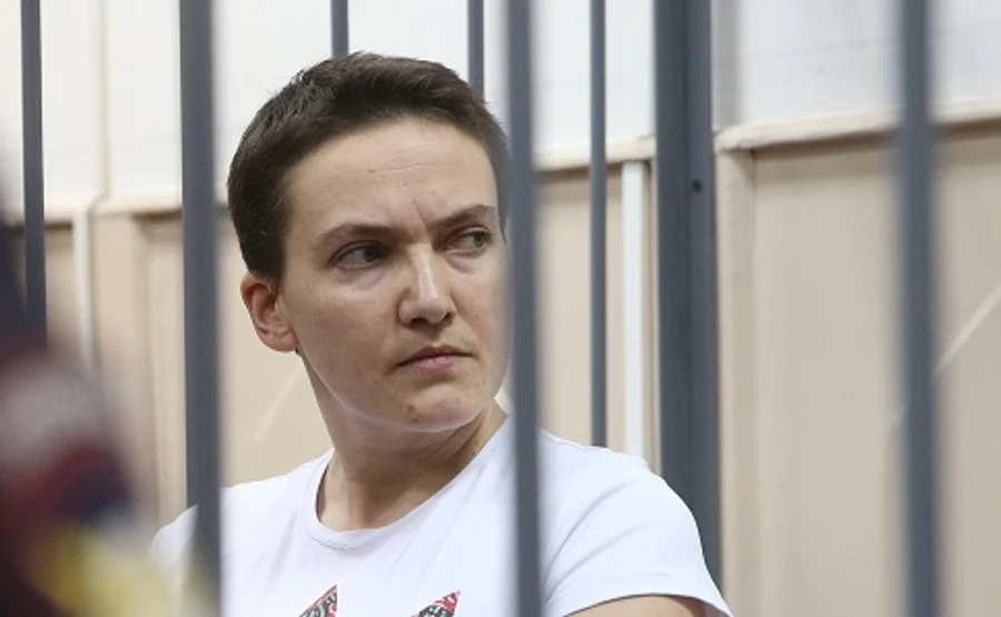 Адвокат: Здоровье и жизнь Савченко уходят на глазах