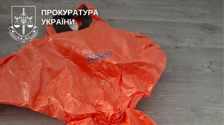 Чиновники ДСНС закупили непридатні костюми для рятувальників на 14 мільйонів – ДБР