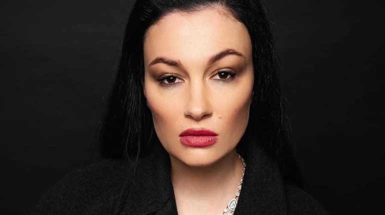 У Чернівцях скасували виступ співачки Анастасії Приходько після її заяв про київську російську мову