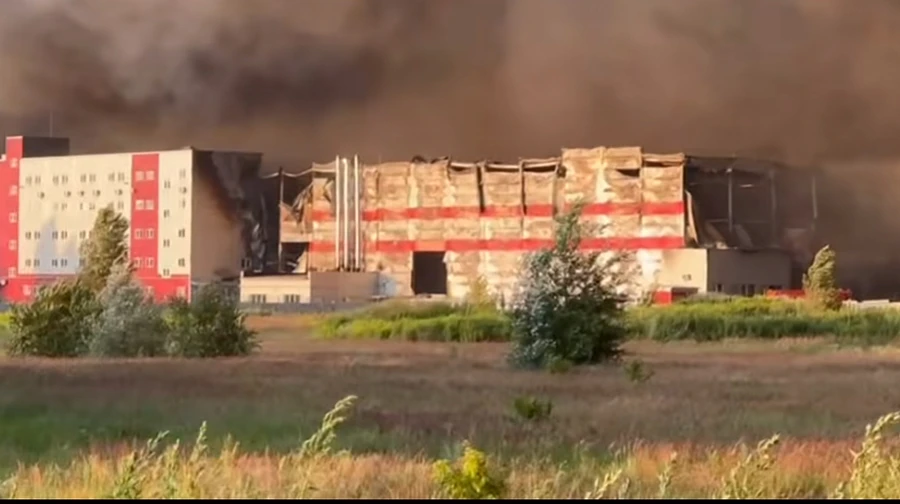 Russian missile hits retail company warehouse during attack on Kyiv