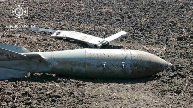 Ukraine sees second day without Shahed drones, but Russia bombs Sumy even during Victory Day parade