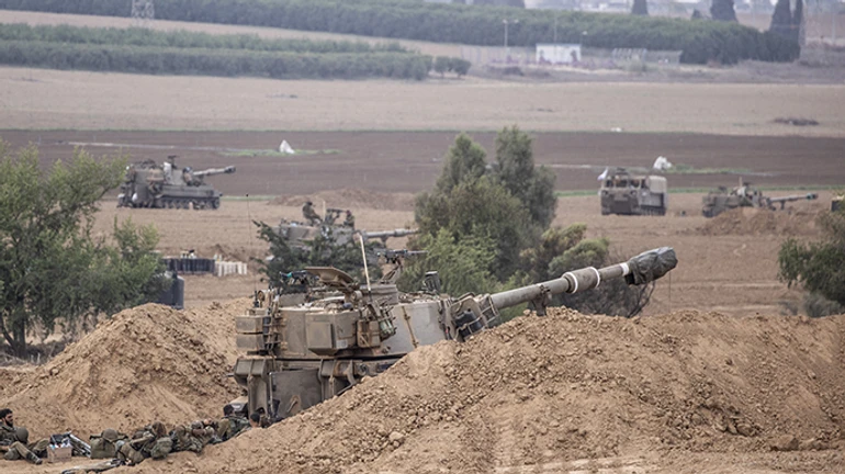 Israeli Defence Minister orders siege on Gaza: no electricity, no food