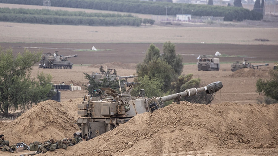 Israeli Defence Minister orders siege on Gaza: no electricity, no food