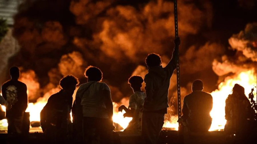 Russians spread fake news about deployment of Azov and Kraken regiments in France – Center for Countering Disinformation