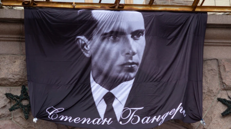 В МИД Польши заявили, что пост о Бандере из Twitter Рады исчез после звонка Моравецкого