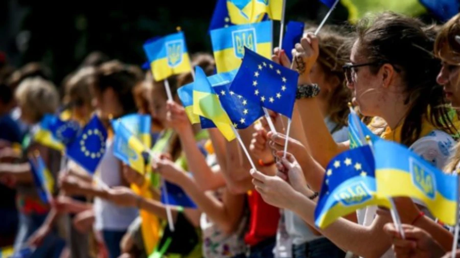 В ЕС заговорили о новой рекомендации для Украины для сохранения безвиза