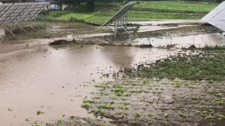 Подтопленные села, поврежденные дороги и мосты – последствия стихии на Буковине