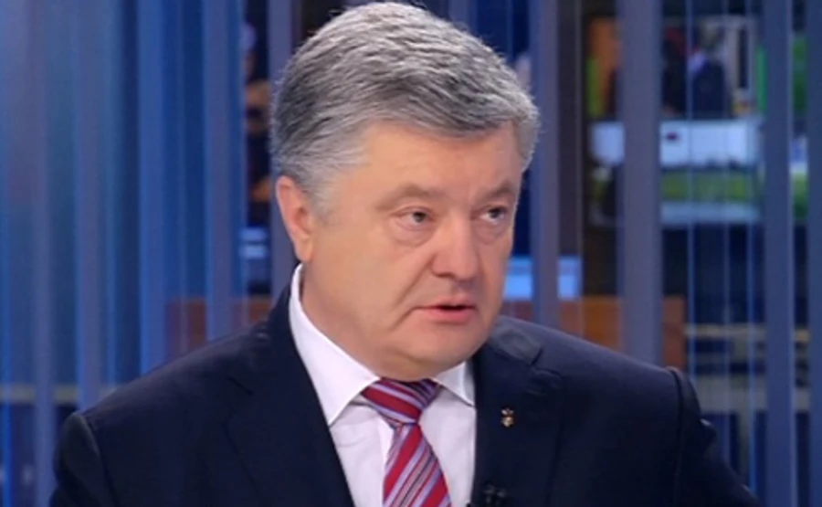 Дебаты-баттл: Порошенко назвал дату, время и место, где будет ждать Зеленского