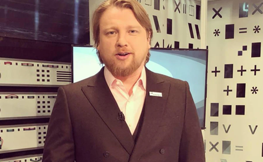 Скандал із домаганням студентки: затримали відомого політтехнолога