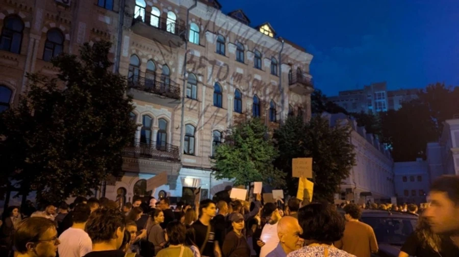 В НАБУ и САП поблагодарили украинцев за поддержку на акциях протеста