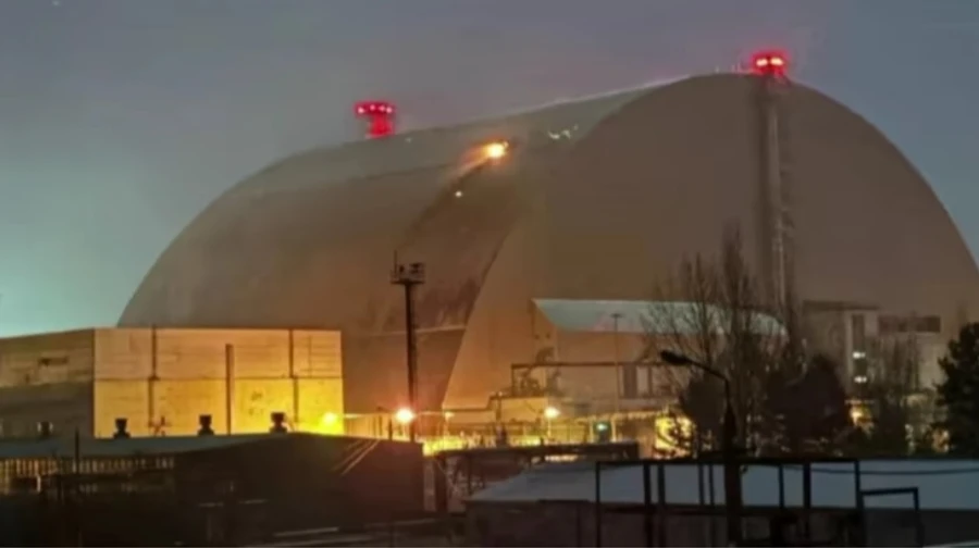 Confinement structure at Chornobyl nuclear plant may not withstand another Russian strike