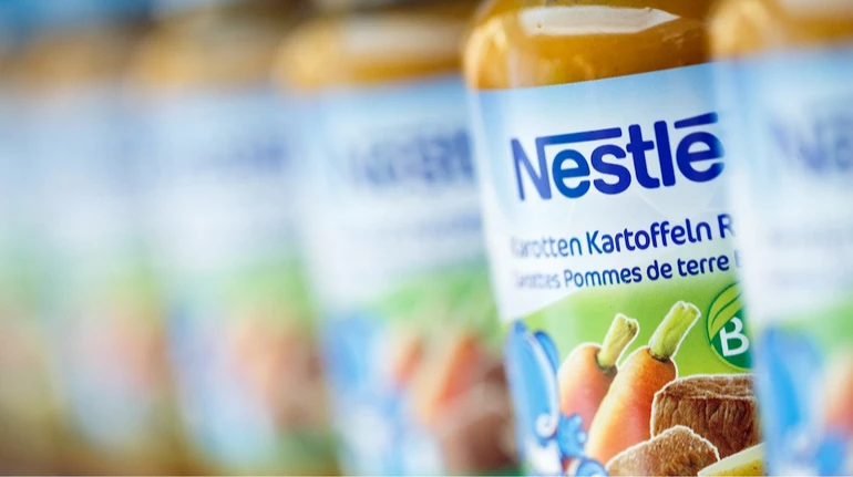 Мінус мільярд доларів: Nestle, Danone фіксують збитки після знайденого токсину