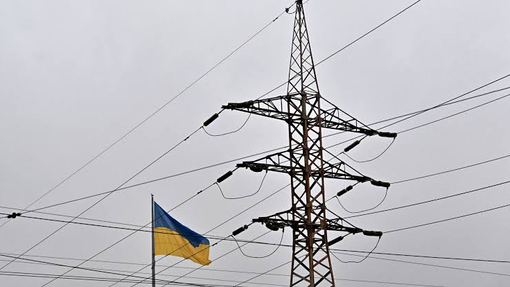 На Полтавщині дрони влучили по промислових підприємствах, пів тисячі споживачів без світла