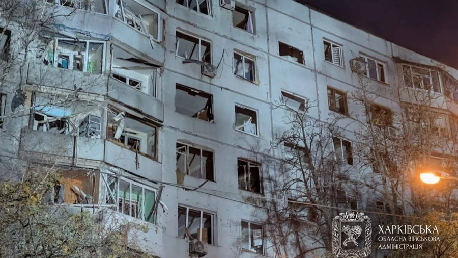 Росіяни атакували багатоквартирний будинок у Харкові: постраждали 22 людини, з них 8 дітей