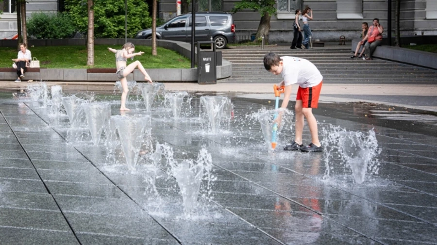 В найближчі дні в Україні буде спека до +33°, місцями дощі та грози