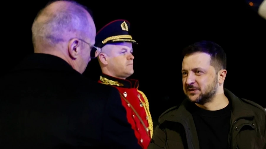 Zelenskyy arrives in Albania