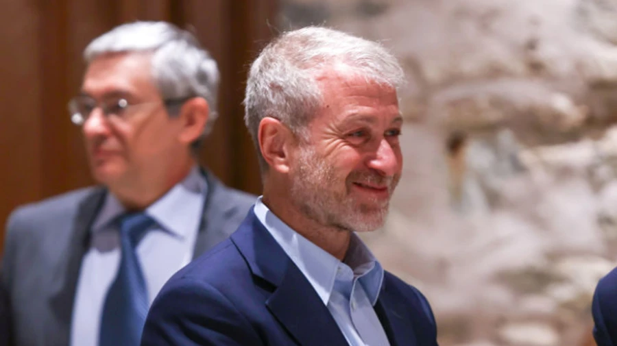 Литва розслідує, як діти Абрамовича отримали громадянство