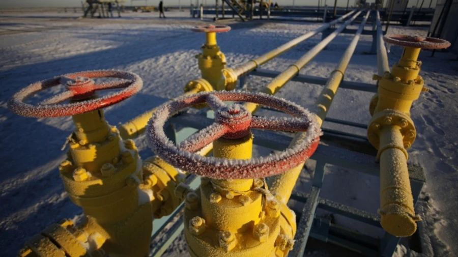 Russia's oil price drops to two-year low, Kremlin faces painful choices – Reuters