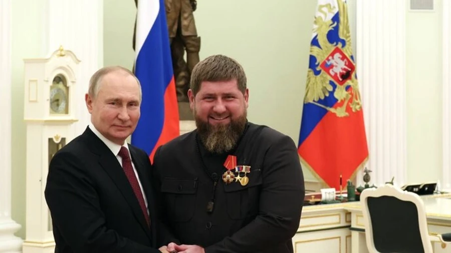Кадыров похвастался новым орденом от Путина
