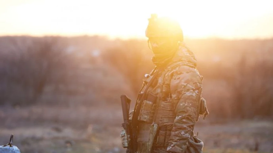 Зеленский: Будем выдавать оружие всем желающим защищать Украину