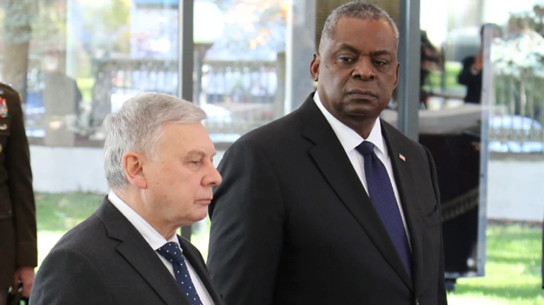 Глава Пентагона в Киеве обвинил Россию в развязывании войны против Украины