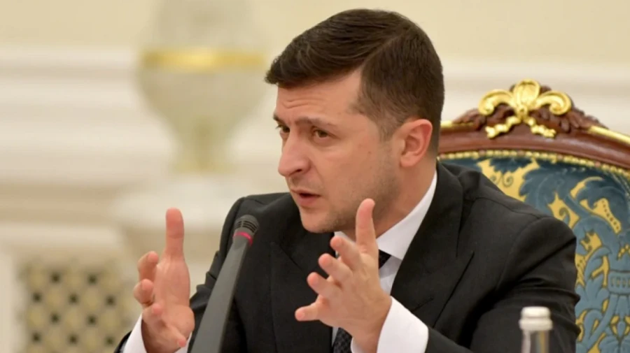 Зеленский о мэрах-бунтарях против карантина: Хотят нравиться избирателям