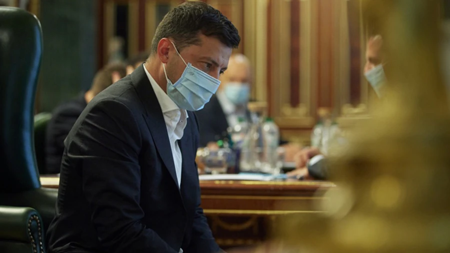 Зеленский хочет смягчить въезд для белорусов