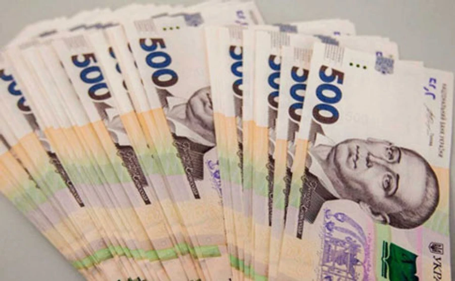 Рада хоче послухати Кабмін з приводу шалених премій міністрам 