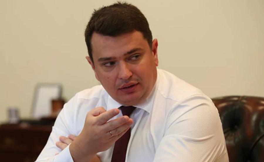 Сытник уверяет, что визиты к Порошенко не повлияли на работу НАБУ