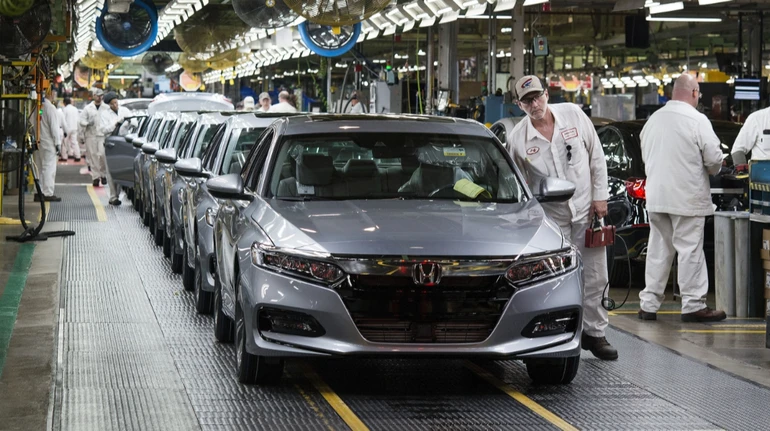 Honda приостанавливает производство автомобилей в Японии и Китае из‑за дефицита чипов
