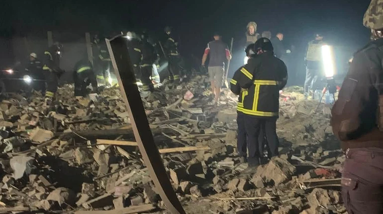Parents and four children from same family killed in Russian missile strike near Kryvyi Rih