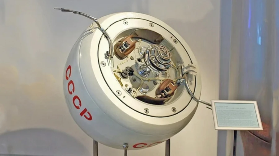 Soviet spacecraft launched in 1972 crashes into Indian Ocean