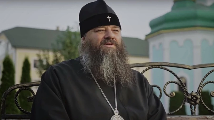Називав ПЦУ сатанинською і ображав вірян: підозру отримав митрополит УПЦ МП з Буковини