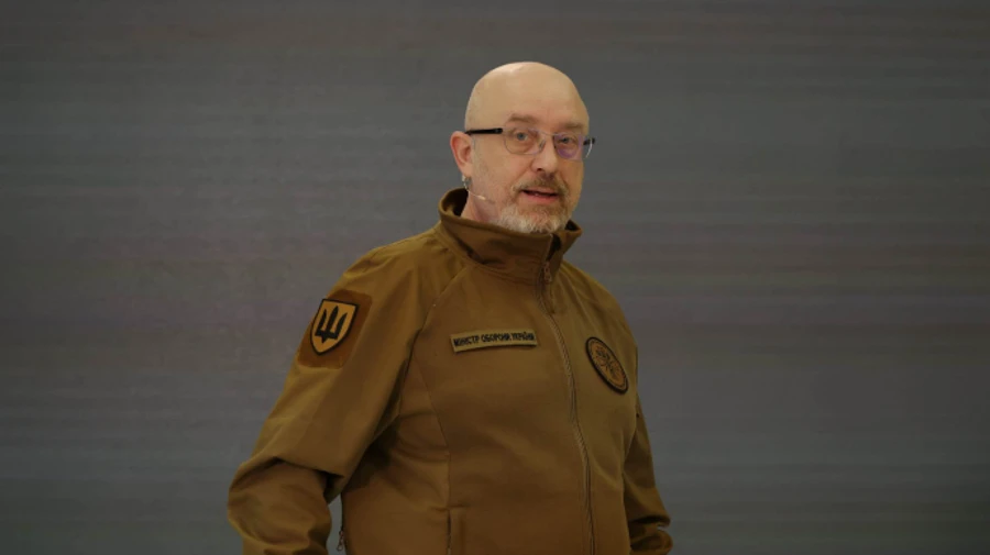 Украина не будет наносить удары по России новыми дальнобойными снарядами от США - Резников