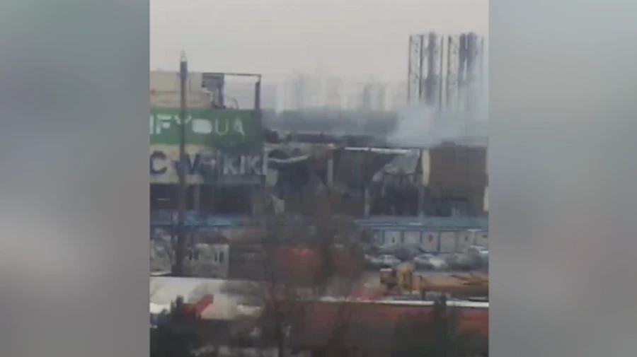 У Маріуполі лунали вибухи у місцях базування росіян, під Мелітополем – на нафтобазі