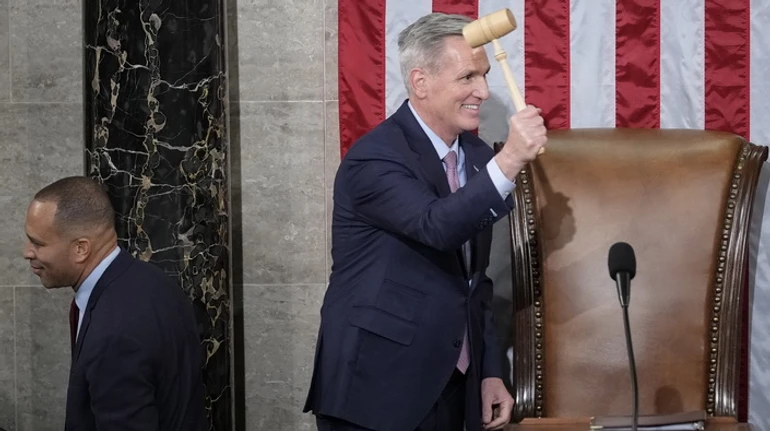 Шантаж із загрозами для України: які небезпеки несе обрання спікера Конгресу США