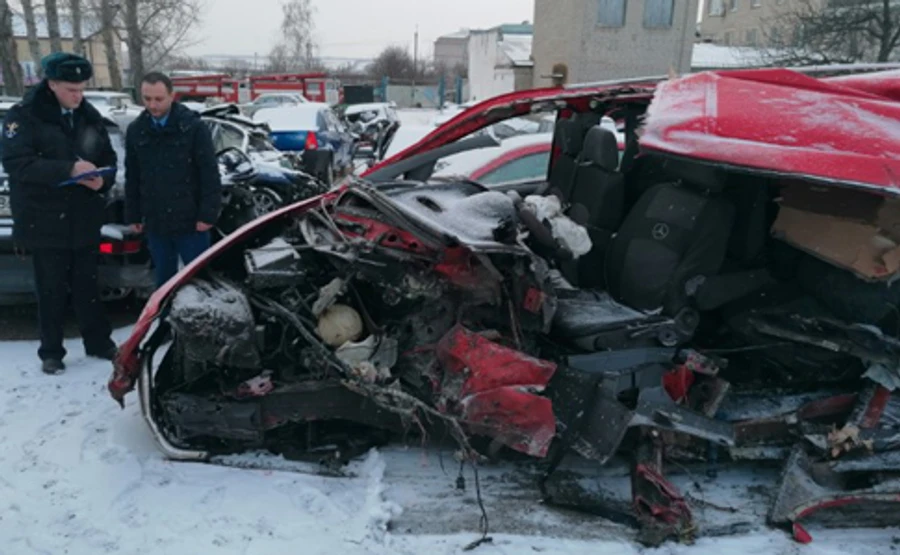 В РФ автобус с заробитчанами из ОРЛО попал в ДТП: трое погибли, 5 травмированы