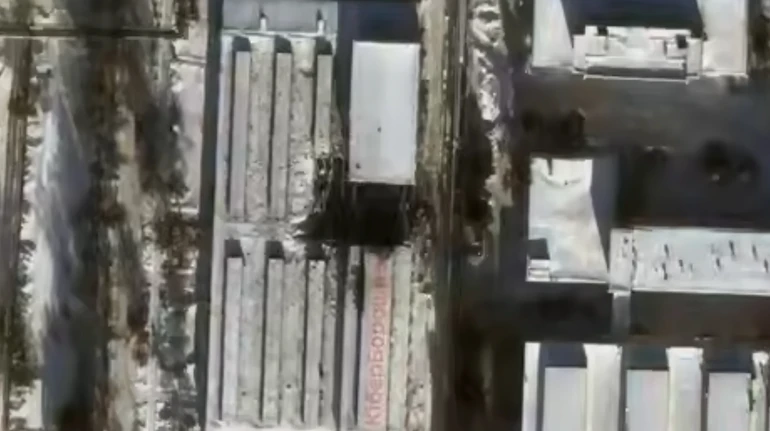 Пролом 30 на 24 метри: OSINT-аналітики показали наслідки удару ракет Фламінго по заводу в РФ