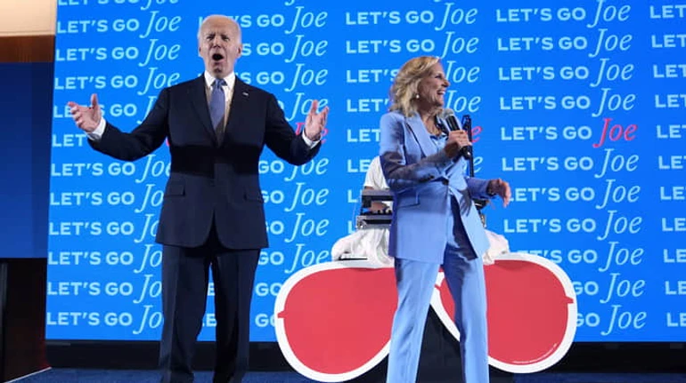 Неизбывный Джо: как в США разгорелась дискуссия о замене Байдена на выборах и что этому мешает